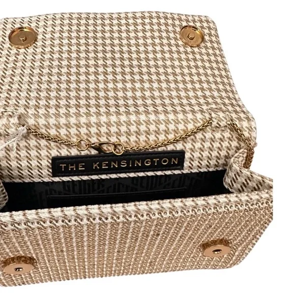 Kurt Geiger Kensington Gold and Cream Clutch w/ gold chain and dust bag NWT - Picture 5 of 7